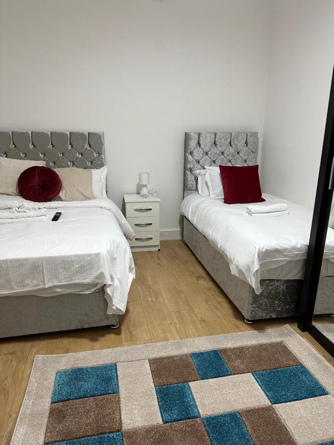 City Lodge Shadwell Лондон Экстерьер фото