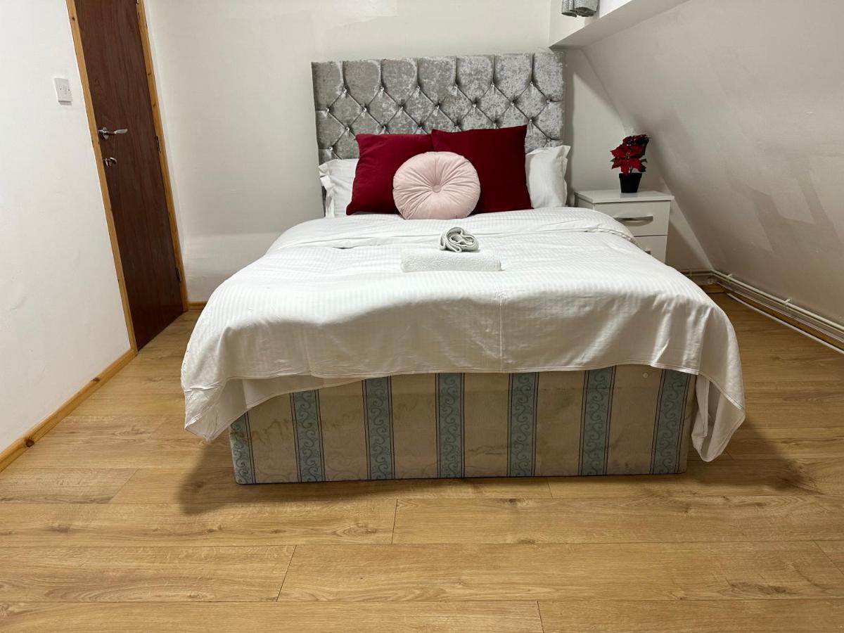 City Lodge Shadwell Лондон Экстерьер фото
